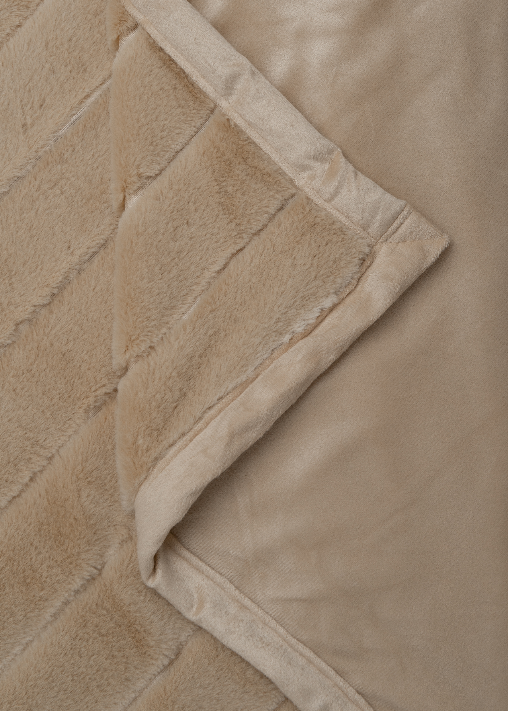 картинка Плед Eclair TCH KS BE3 ec 2022 Полосы 