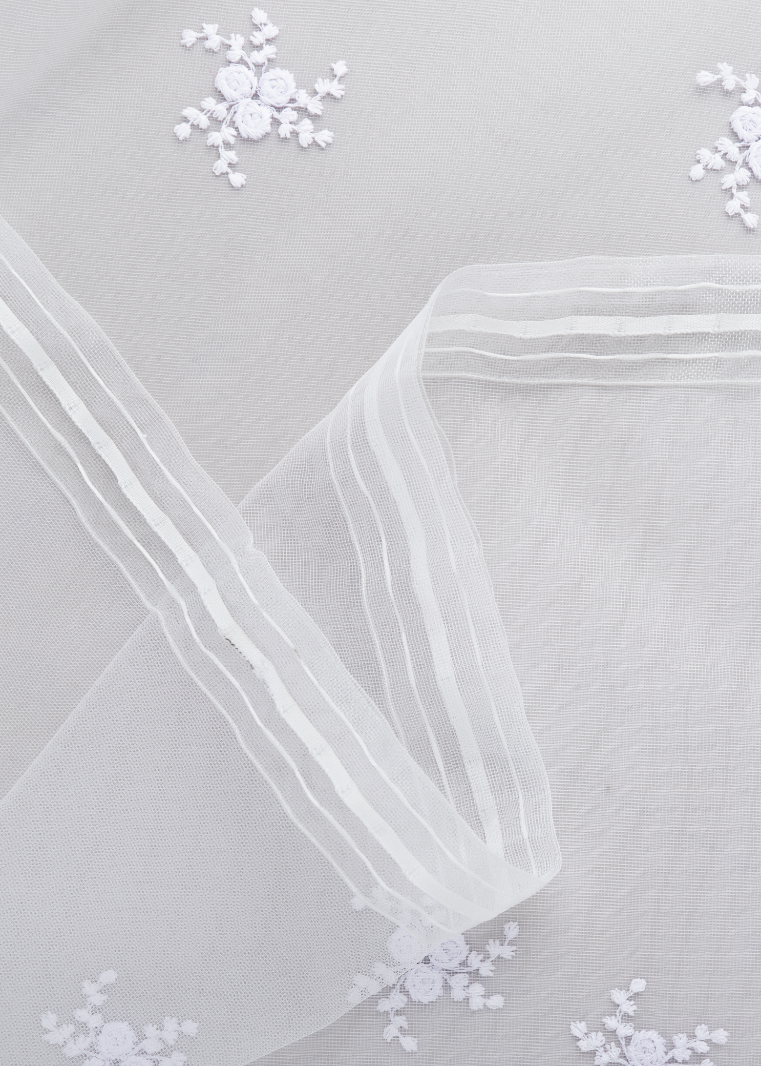 картинка Штора Amore Mio RR 4PL 46946-w 2,5*2,6*1 белый 