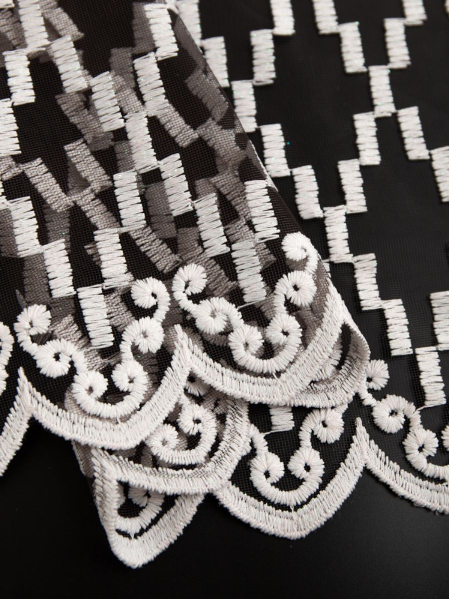 картинка Штора Amore Mio RR 62208402-01 3,0*2,7*1 венге 