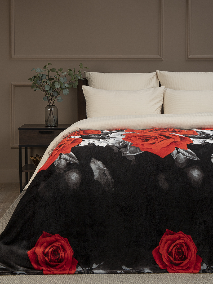 картинка Плед Texrepublic TF FN F83 a1821 Розы на чёрном 