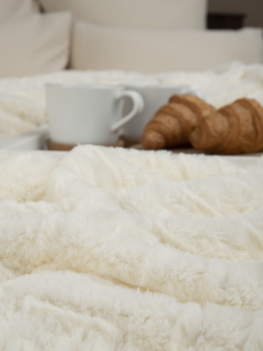 картинка Плед Buenas Noches искусст мех TF F207CR 2224 12-0704 Греция 