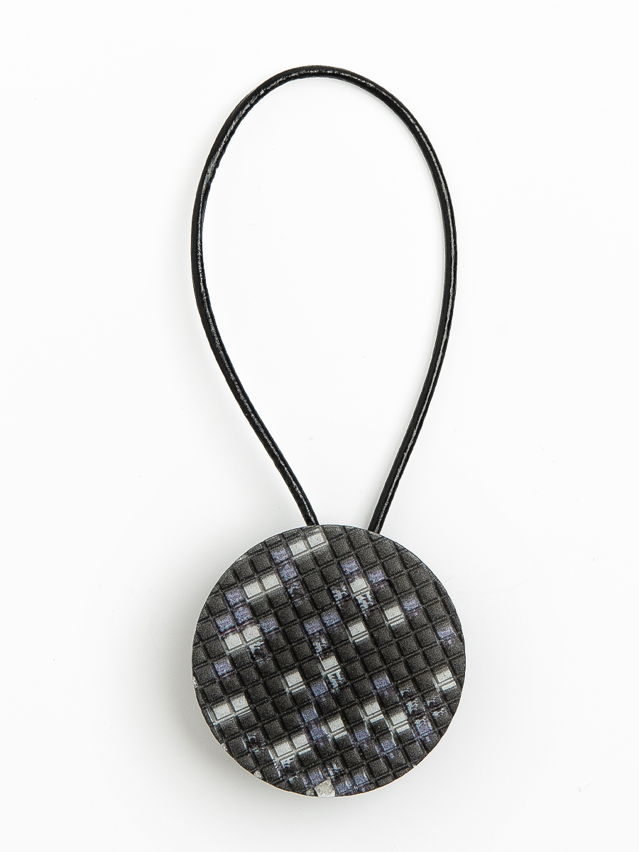 картинка Магнит Ajur MI M21- black with silver 