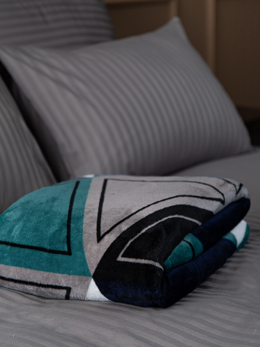 картинка Плед Texrepublic TF FN F118 b1420 Треугольники 