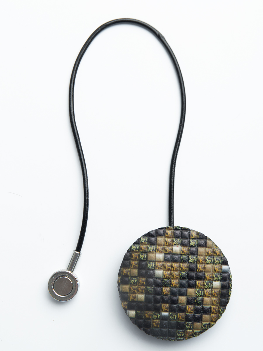 картинка Магнит Ajur MI M21- black with copper 