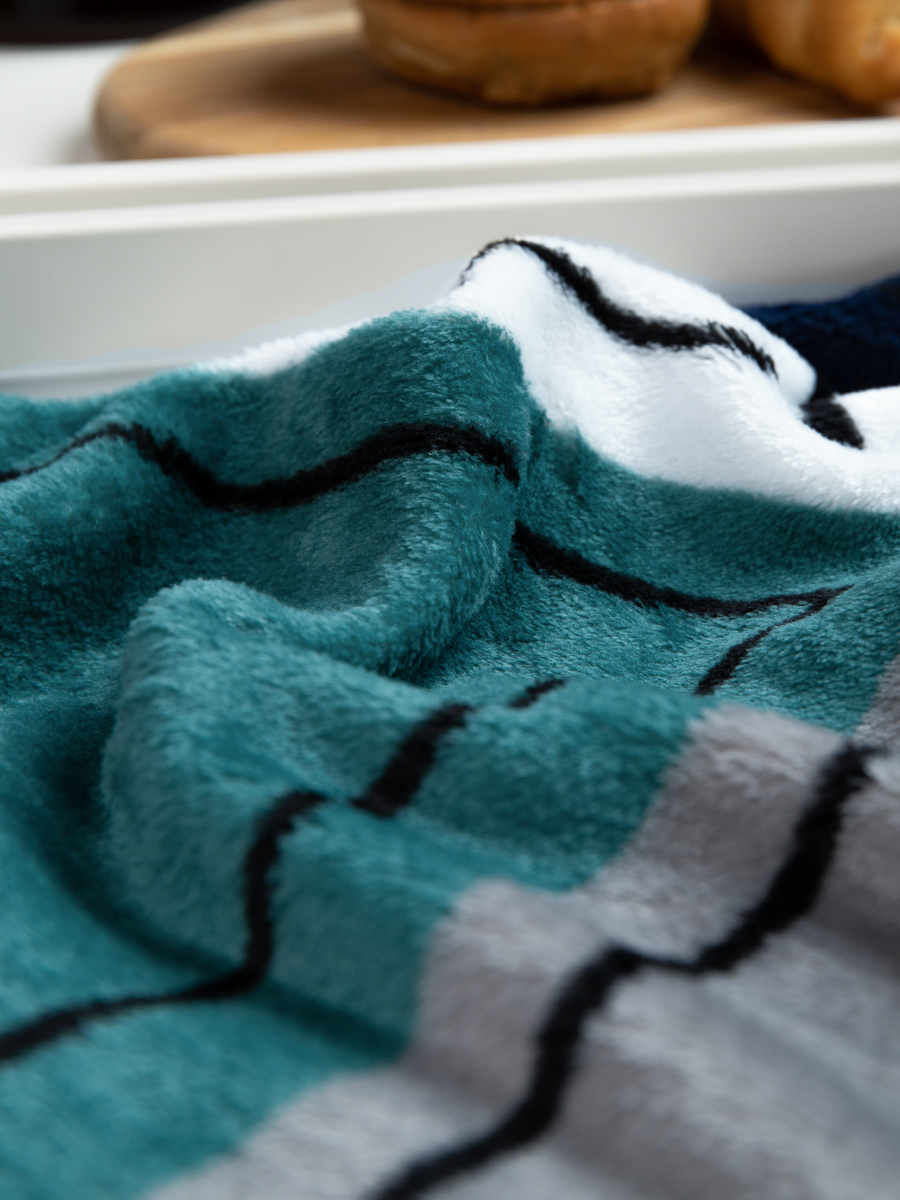 картинка Плед Texrepublic TF FN F118 a1820 Треугольники 