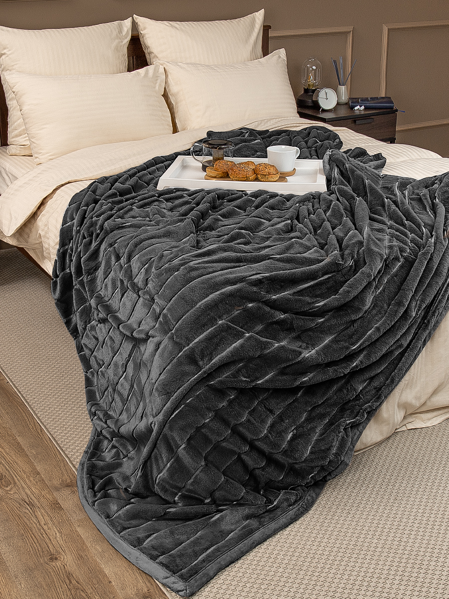 картинка Плед Texrepublic TCH KS DKGY1 2022 Полосы 19-3910 