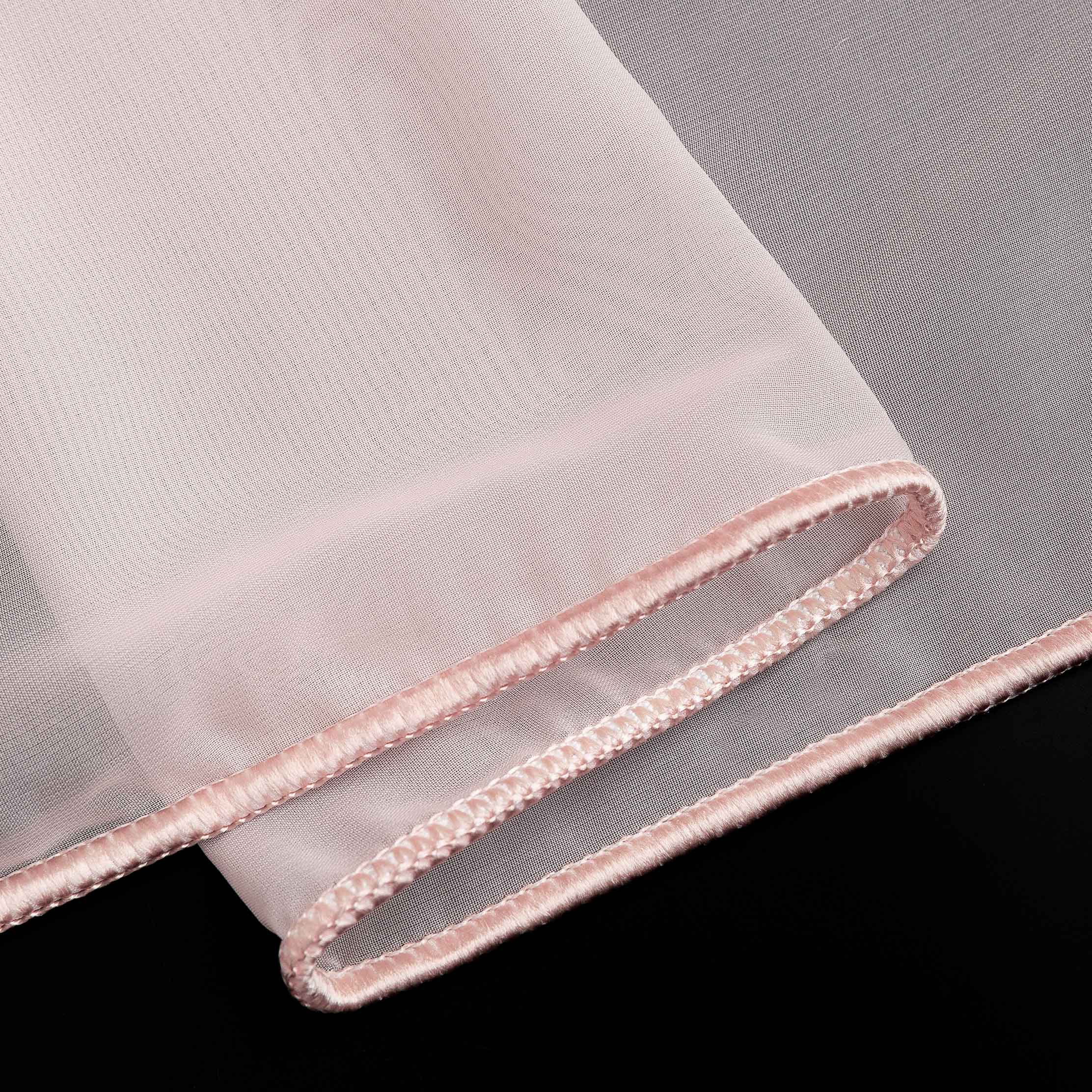 картинка Шелк Texrepublic ZN A104-45/280 Silk ut NC 