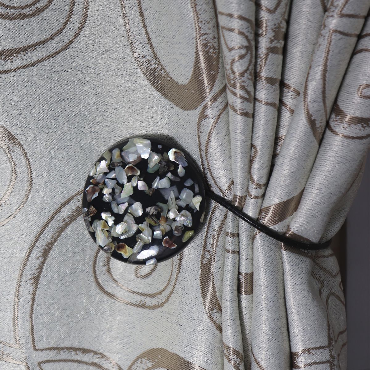 картинка Магнит Ajur MI M16-black 