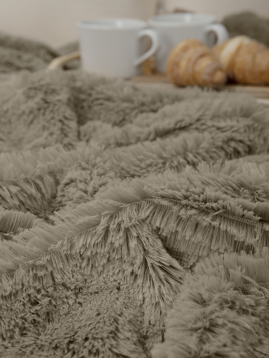 картинка Плед Buenas Noches искусст мех TF F072BE-GY3 006/1622 ДВ NC 