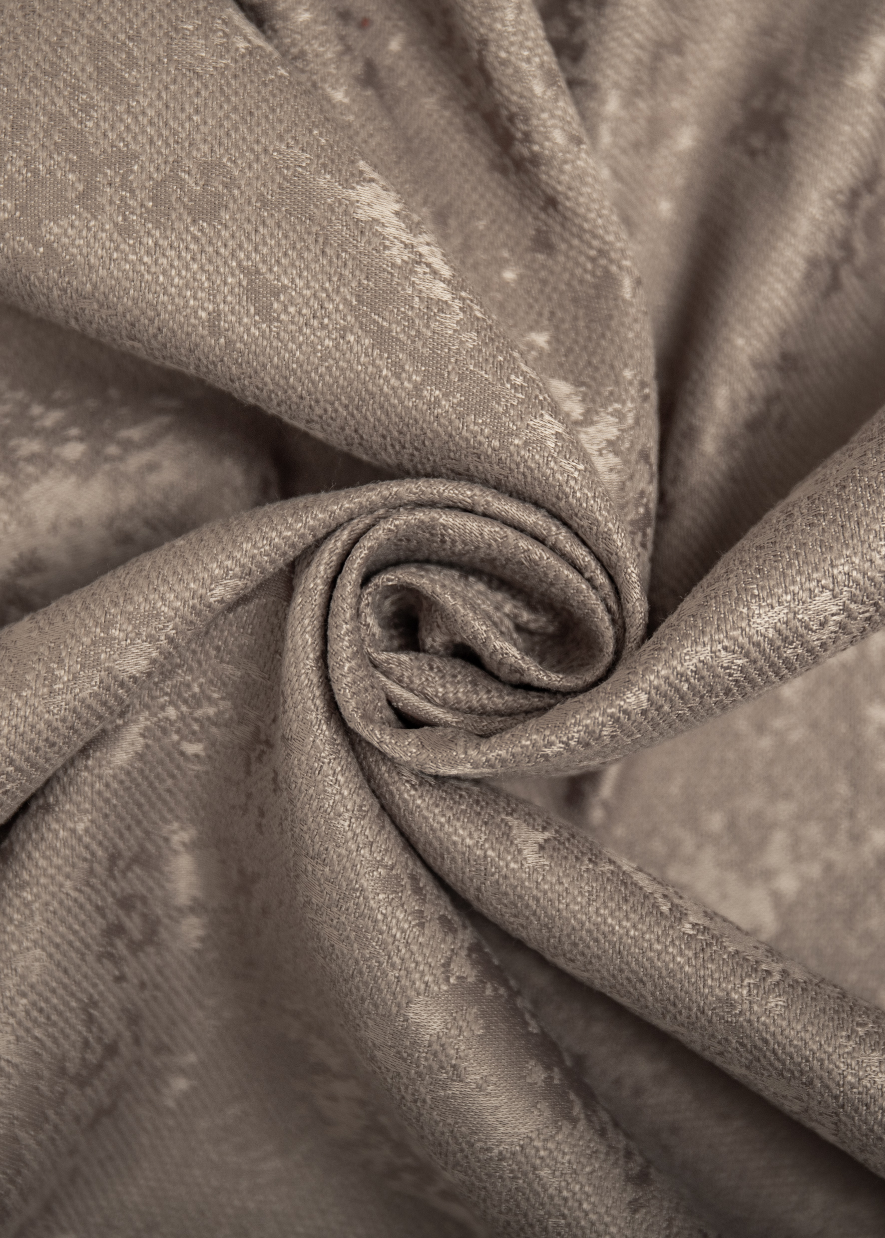 картинка Штора Amore Mio RR 3941D-04 2,0*2,7*1 кофейный 