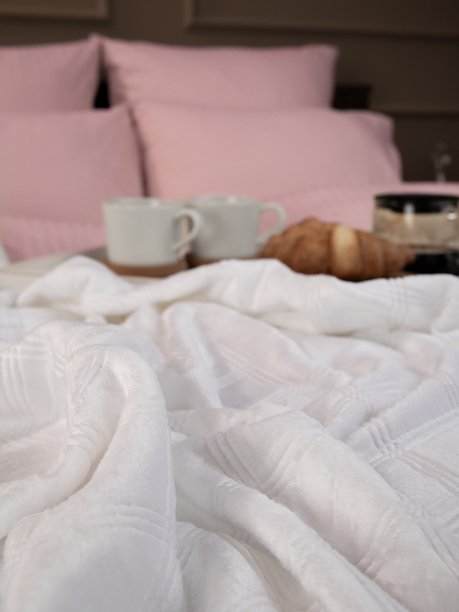 картинка Плед Texrepublic TF FNE W 001/2022 c-клетка NC 