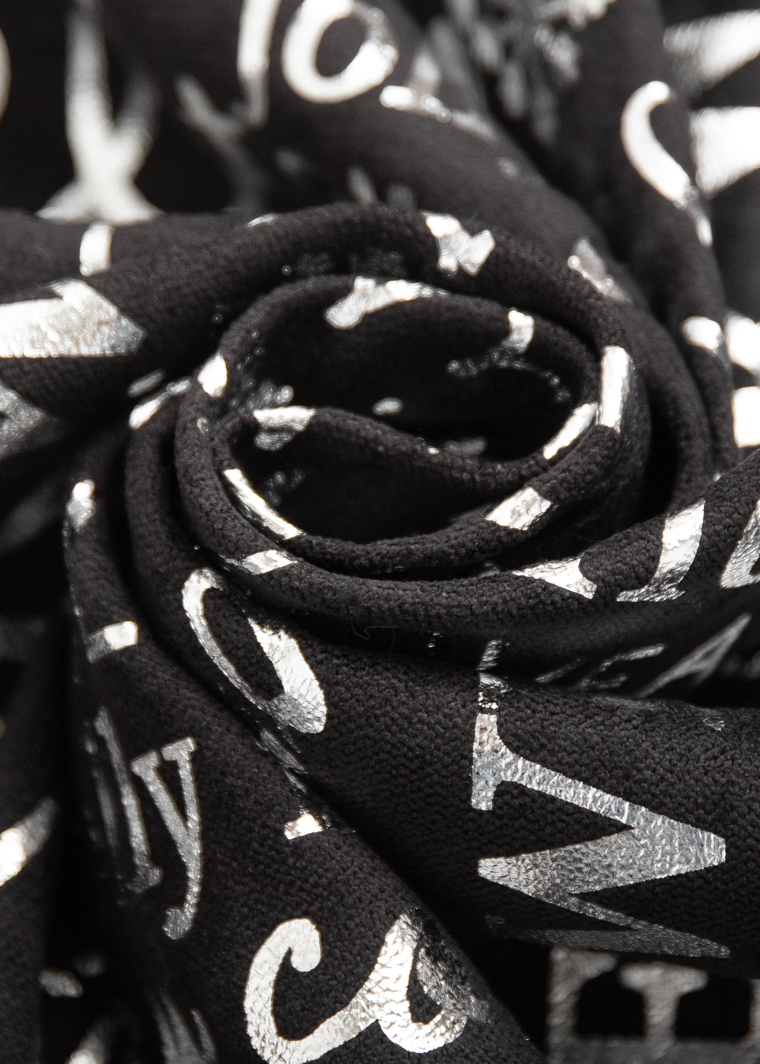 картинка Штора Amore Mio RR 68421-31 2,0*2,7*1 черный 