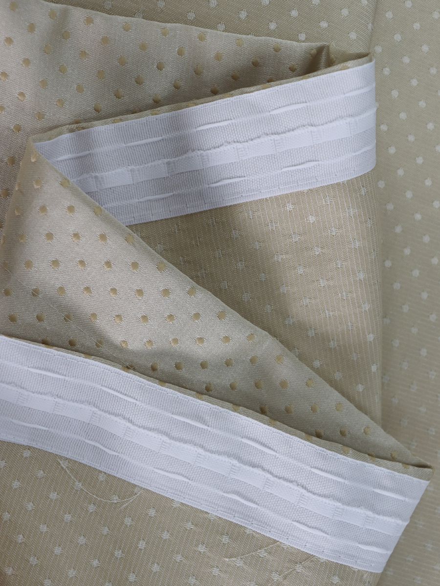 картинка Штора Amore Mio RR 85365-102K 2,0*2,7*1 золотой 