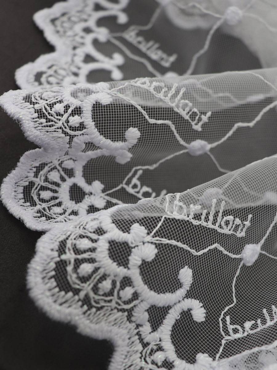 картинка Штора Amore Mio RR 45867-w 2,5*2,6*1 белый 