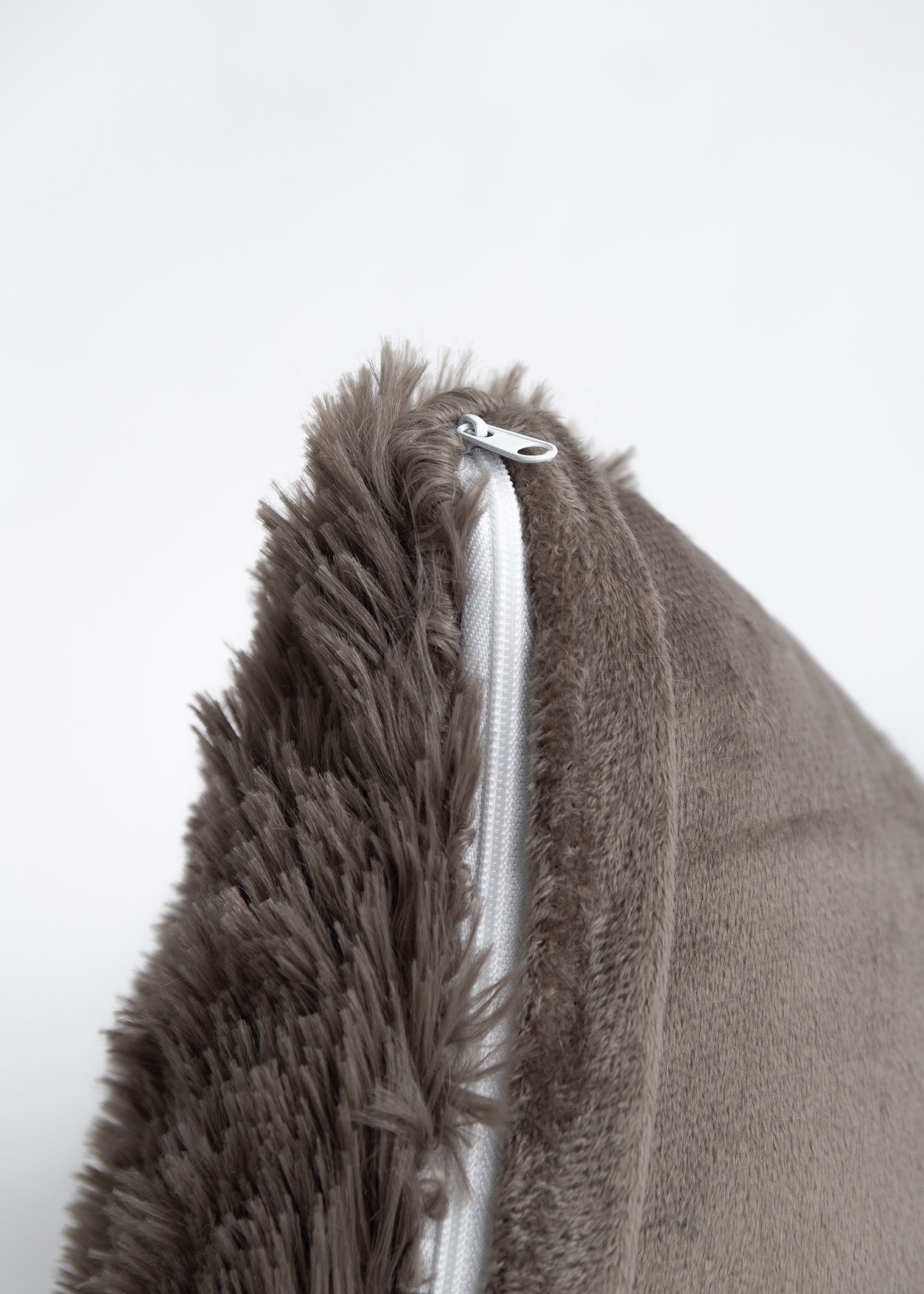 картинка Подушка Eclair TF 072 BR2 ec 40*40 подушка декор. PV 18-1017 